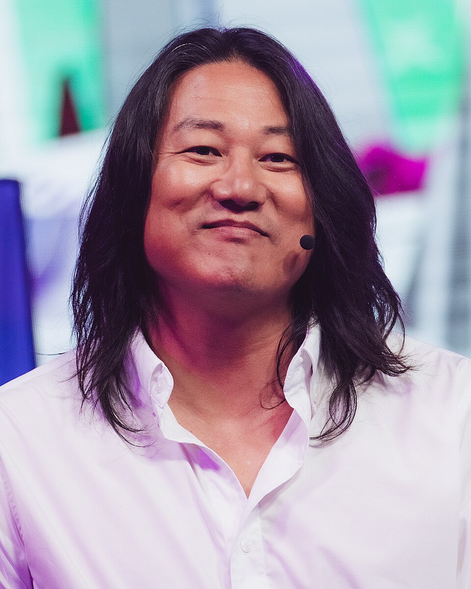 성 강