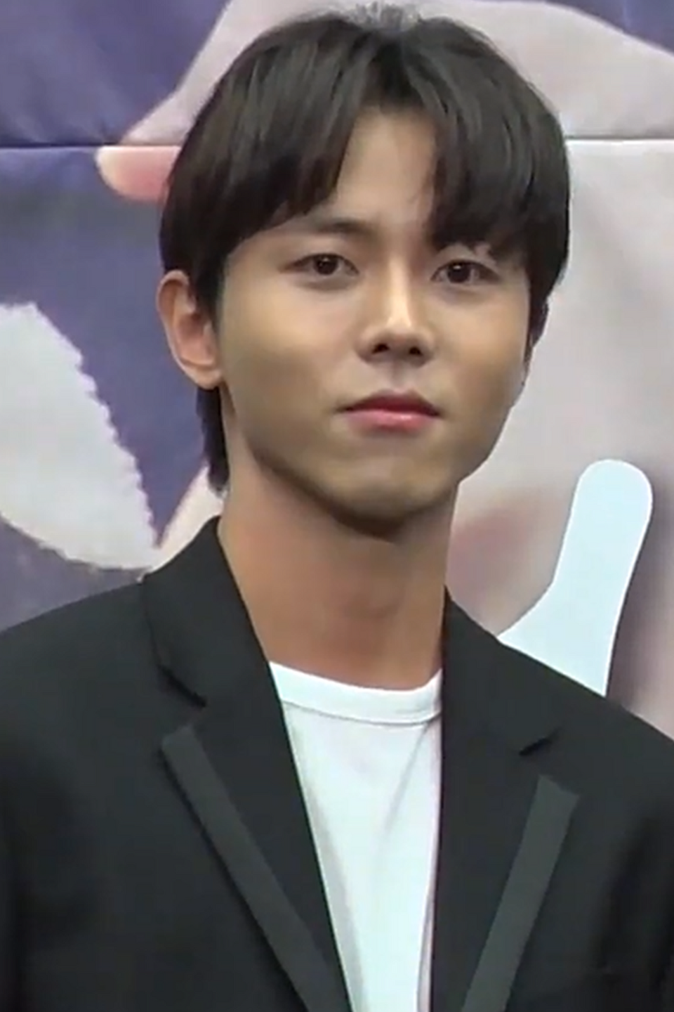 주우재