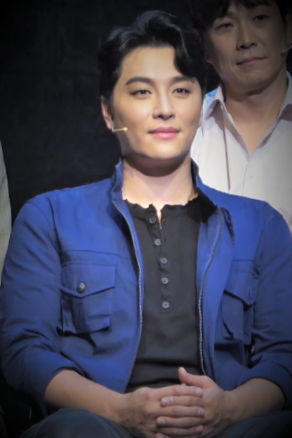민우혁