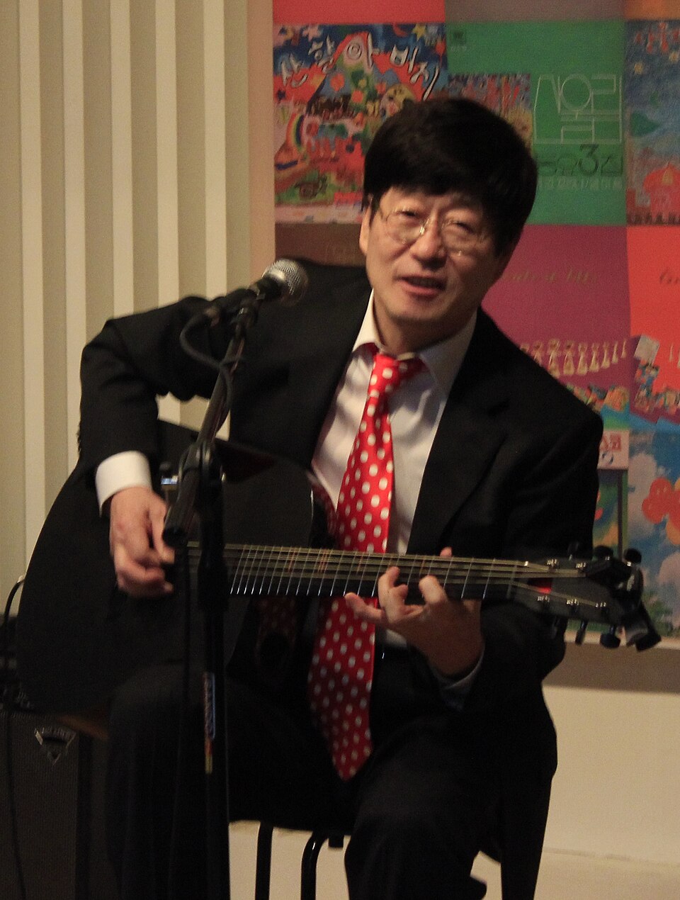 김창완