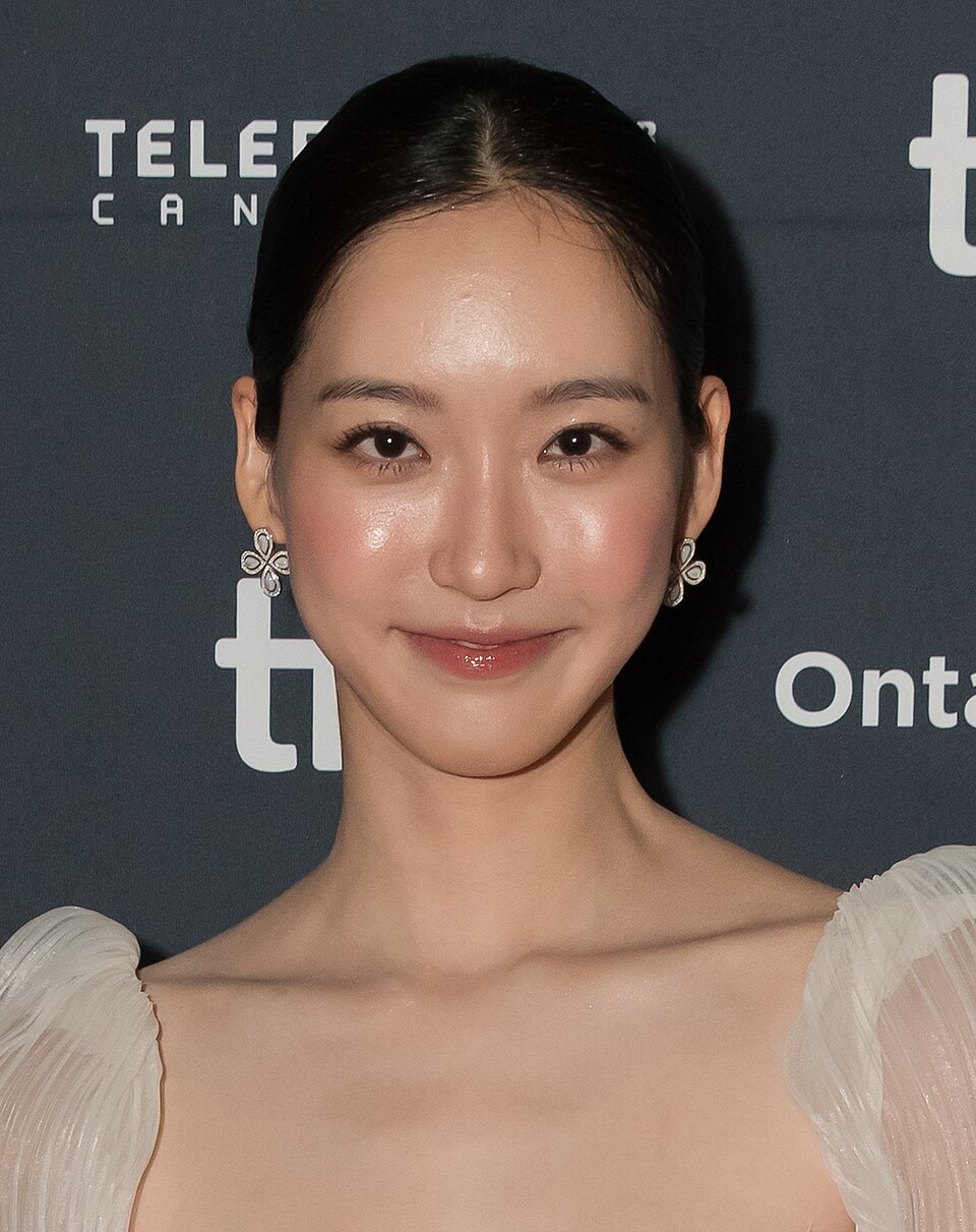 한지현