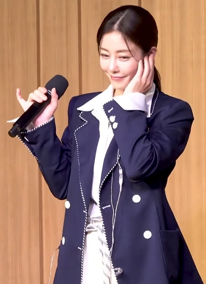 이지현