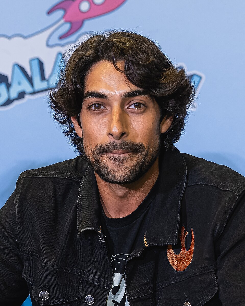 Eman Esfandi