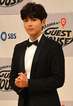 려욱