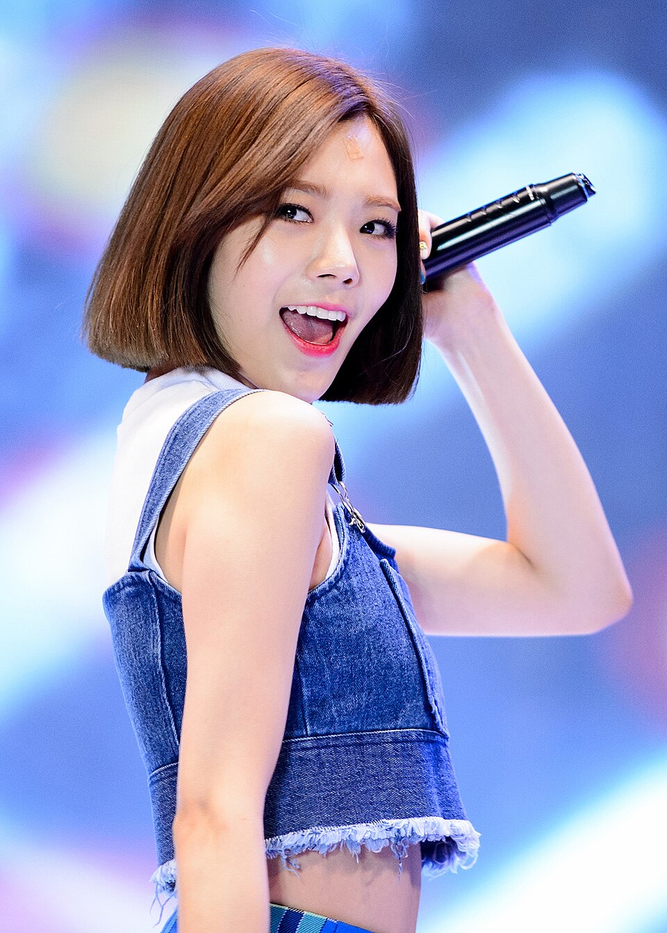 박수아
