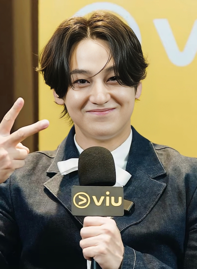 김범