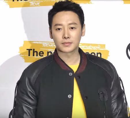 김동욱