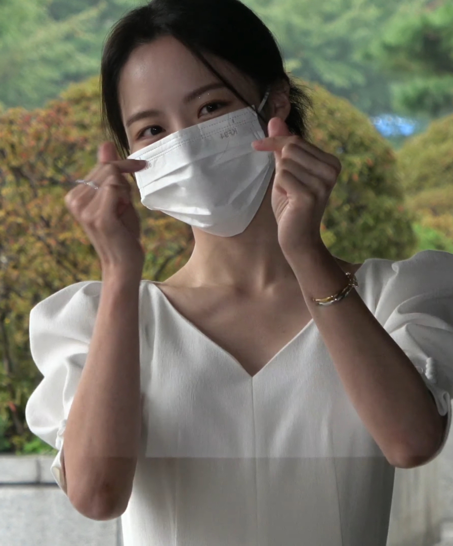 배윤경