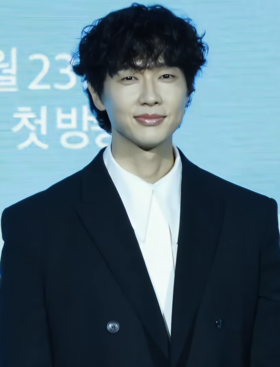지현우