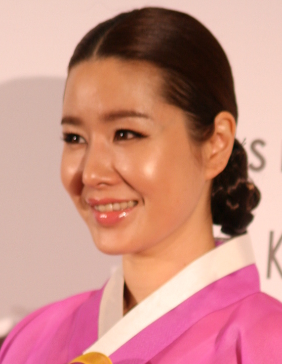 김지연