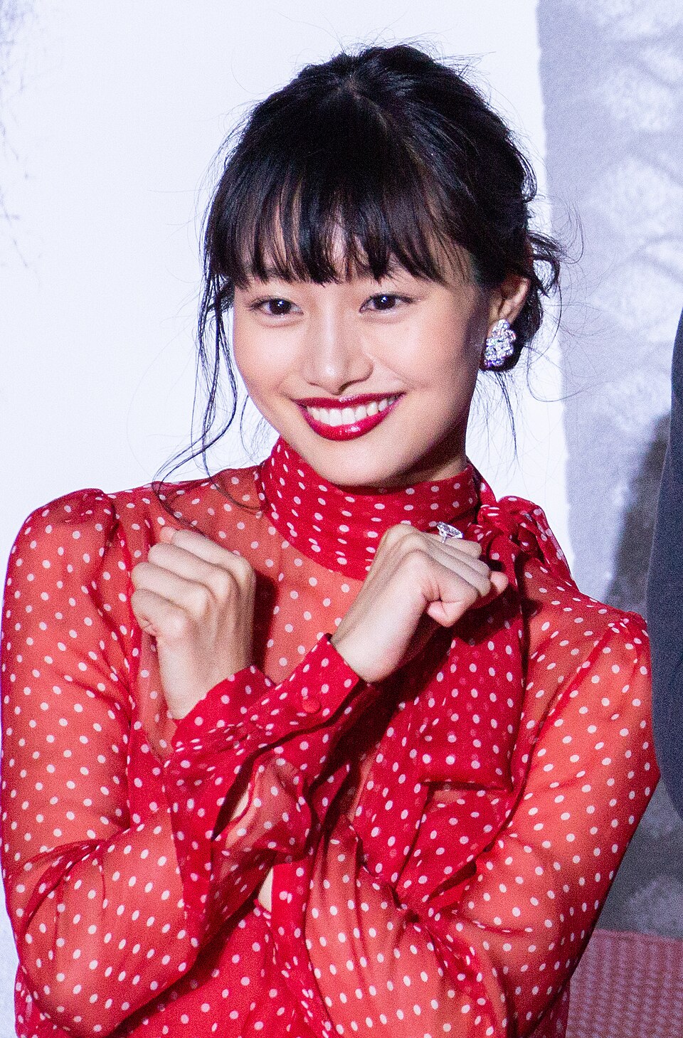 쿠츠나 시오리