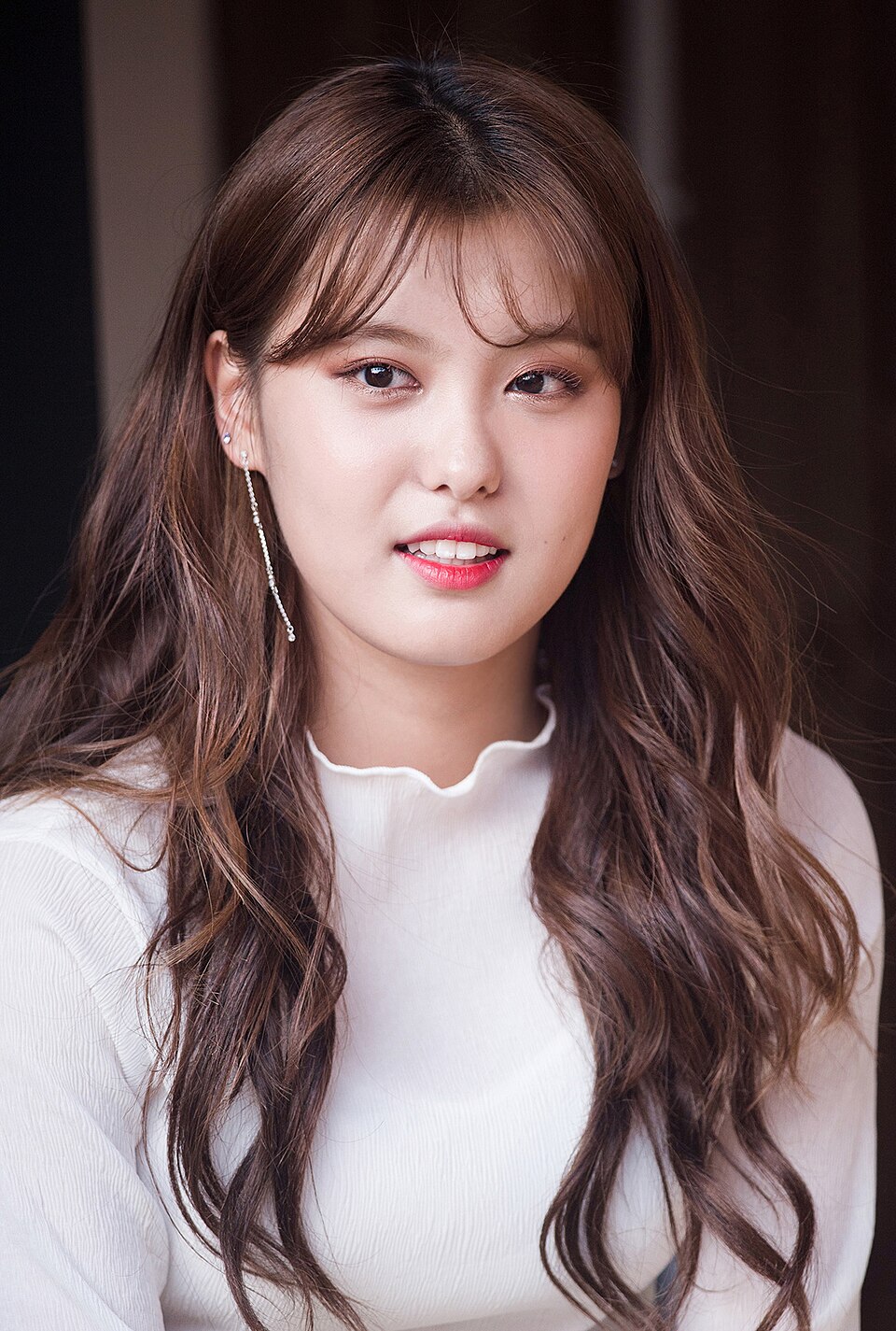 아인
