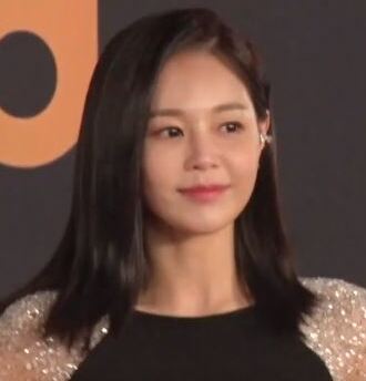 이영아