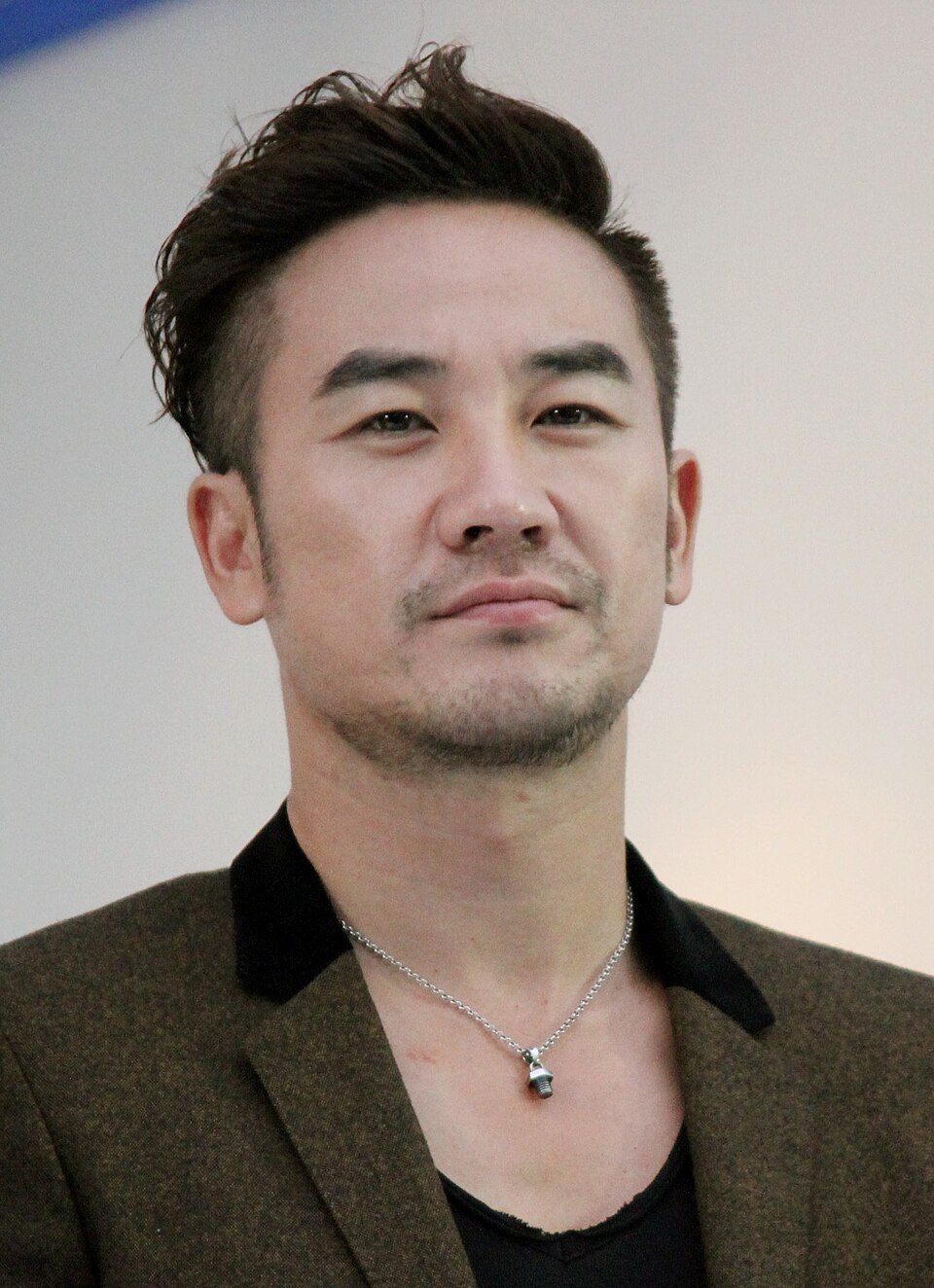 엄태웅