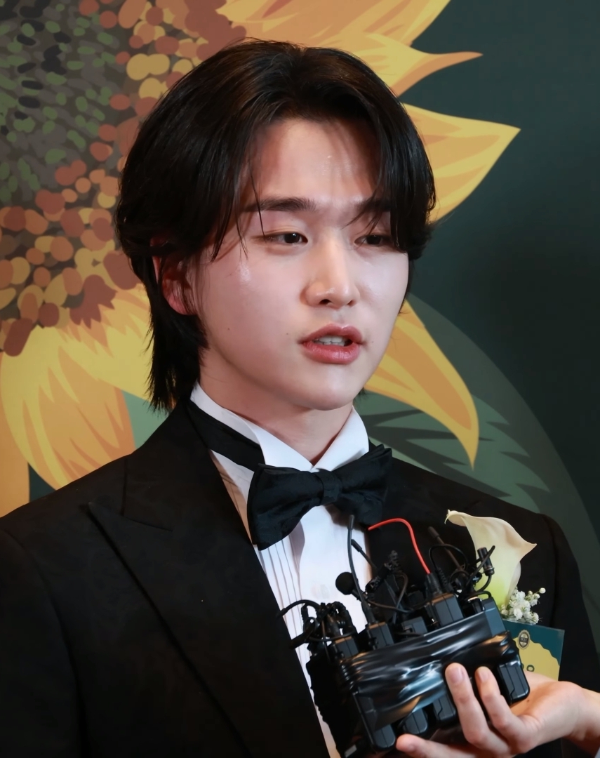 김윤우