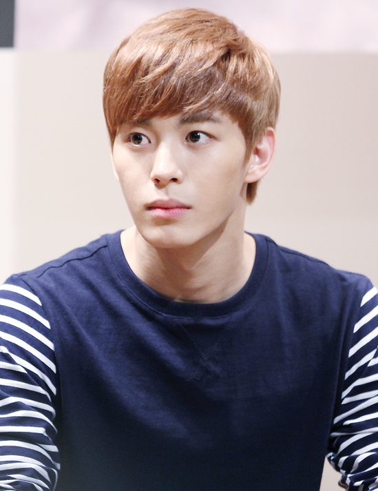 홍빈