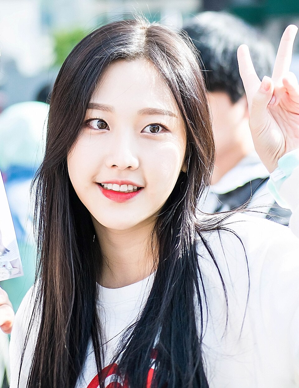 나윤