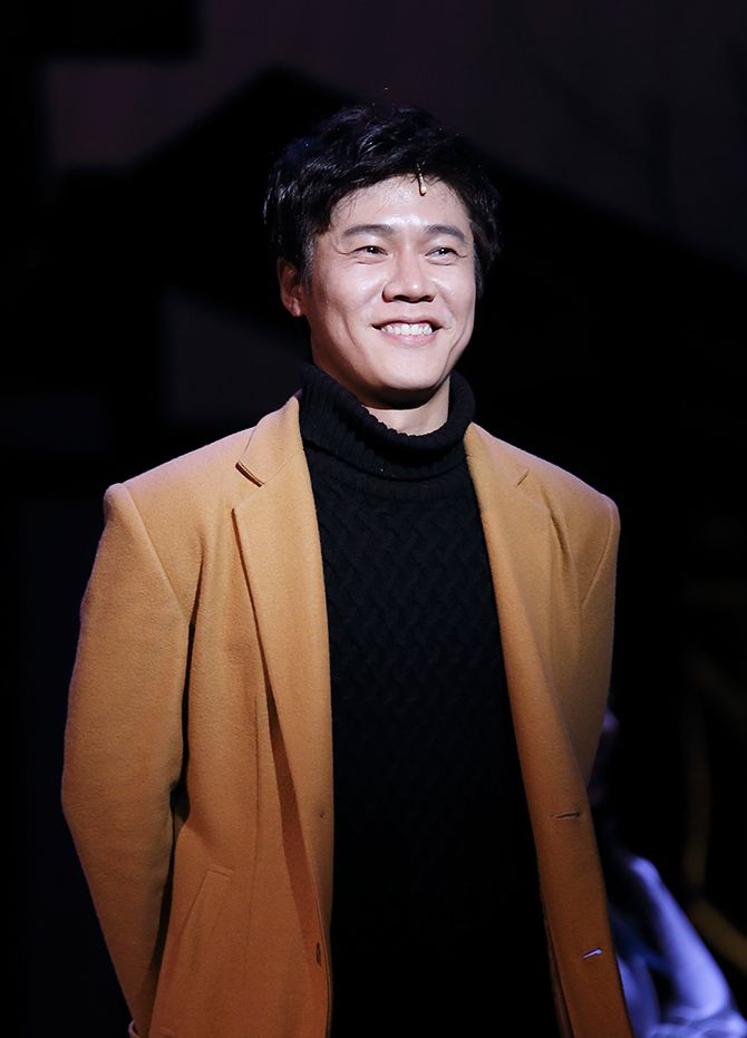 박호산