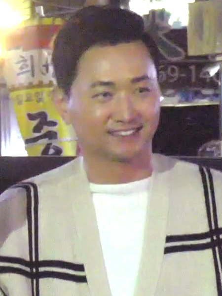 김유석