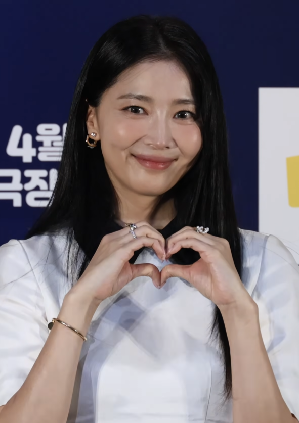 오윤아
