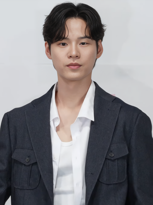 윤지온