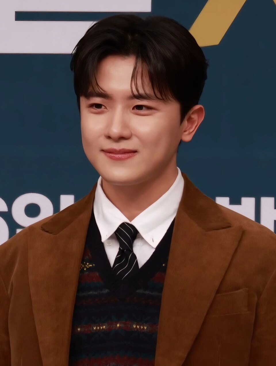 김신비