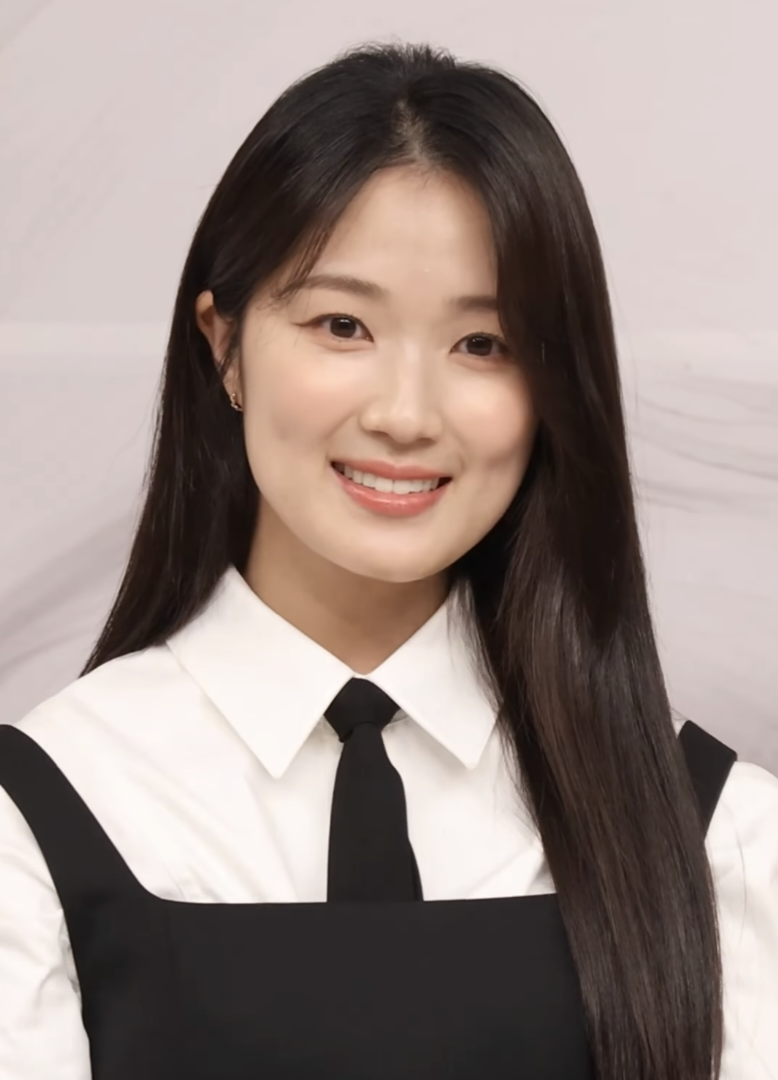 김혜윤