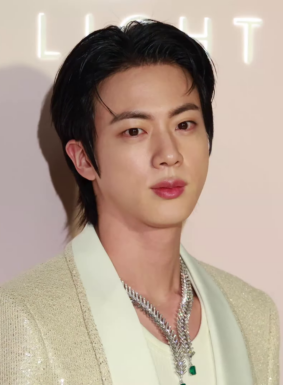 진