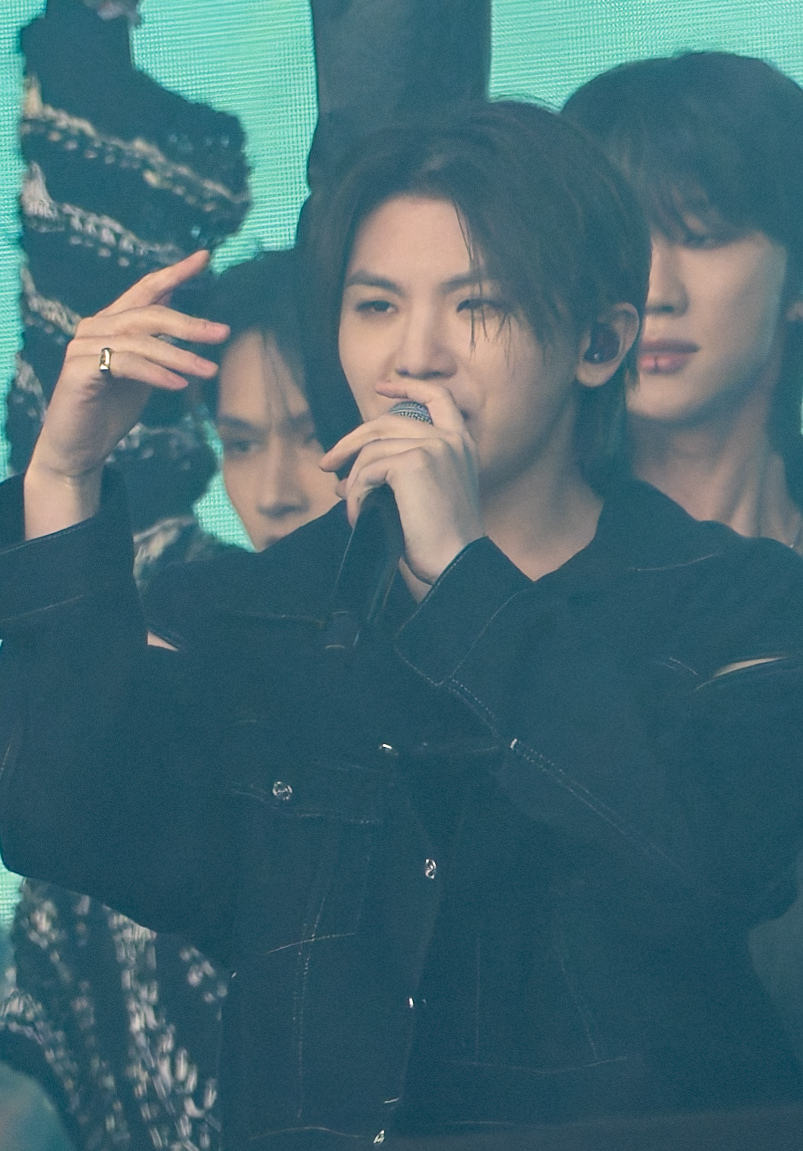 우지