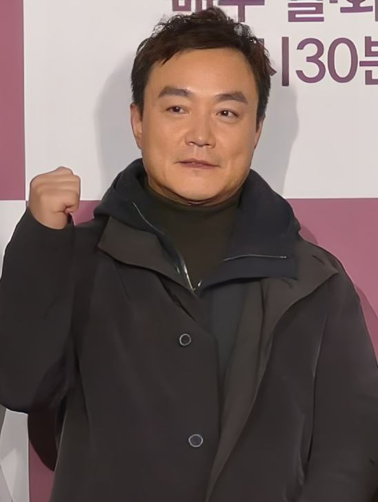 김석윤