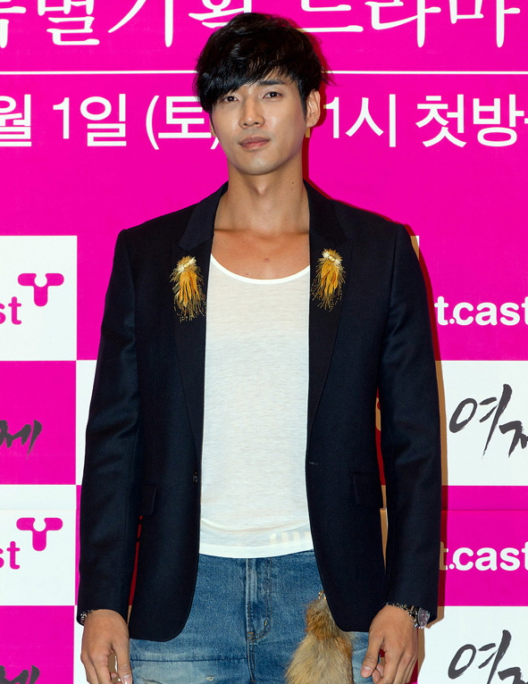 강지섭